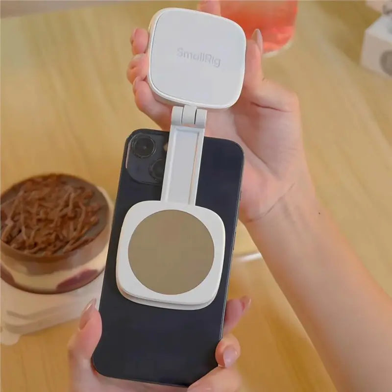 Magnetic Smartphone Light